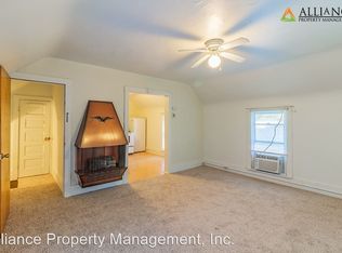 527 Laramie St APT 2, Manhattan, KS 66502