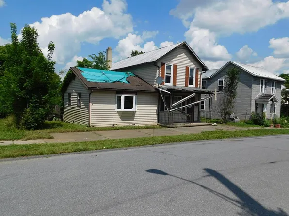 116 W Garber St, Mount Union, PA 17066