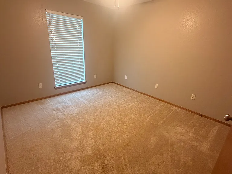 14809 Chisholm Trl — Photo 11