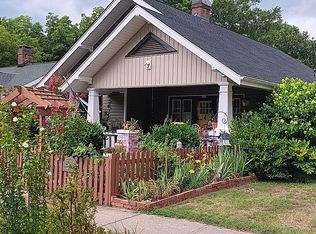 323 N Steele St, Sanford, NC 27330