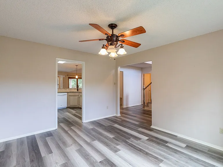 2250 Rim Rock Rd — Photo 8