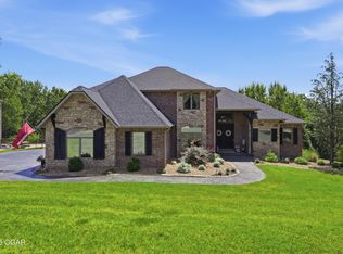 3823 Red Fox Run, Joplin, MO 64804
