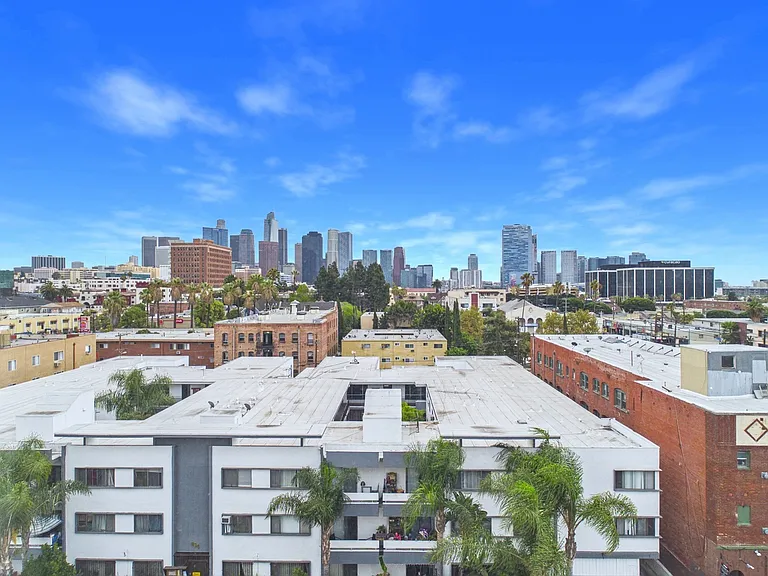 Diamante Apartment Homes — Photo 14