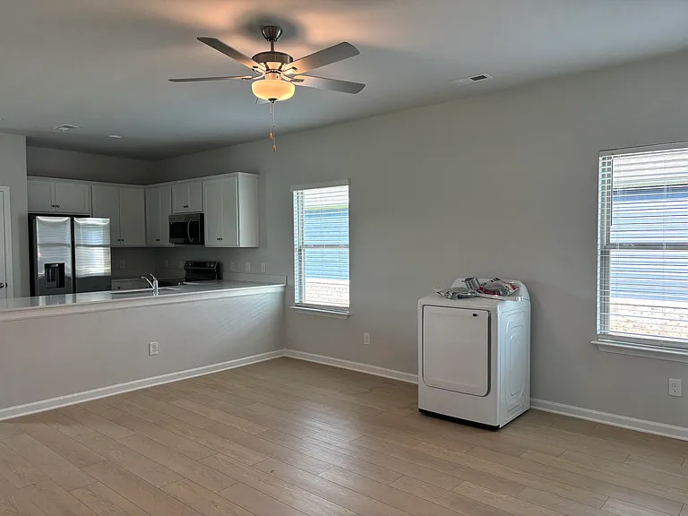 22837 Dashwood Ln — Photo 2