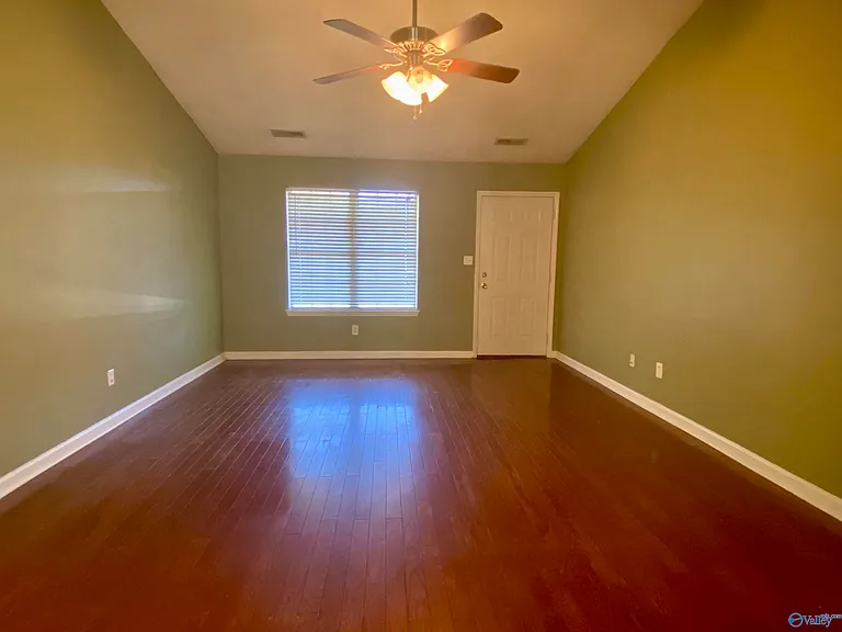 242 Comet Dr — Photo 7