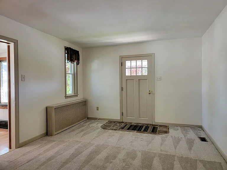 125 Gerhart Ave — Photo 4