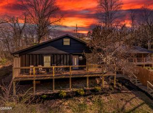 311 Indian Knob Cir, Pigeon Forge, TN 37863