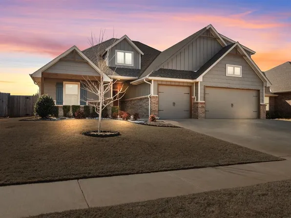 1912 Hobo St, Yukon, OK 73099