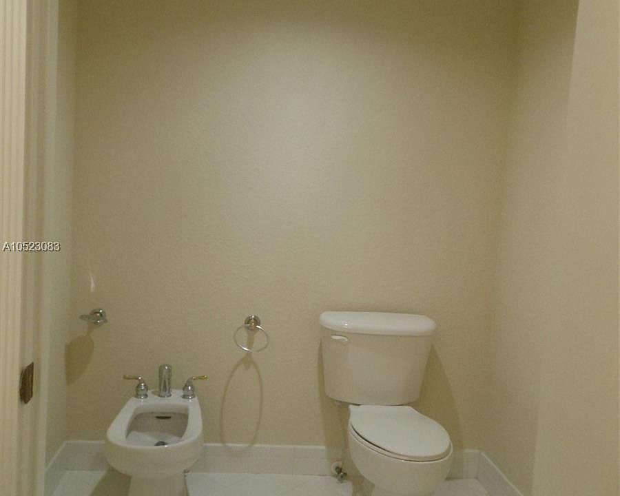 1st image of 10710 NW 66th St APT 103