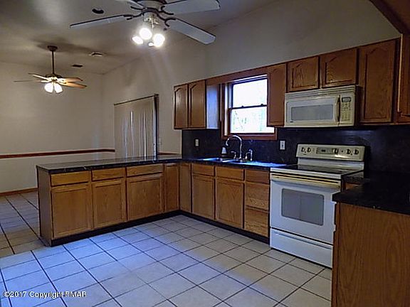 3rd image of 2216 White Dove Dr