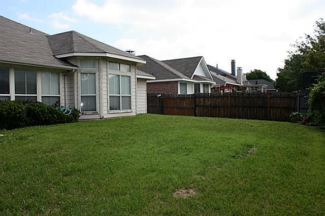 2nd image of 6959 Briarwood Dr