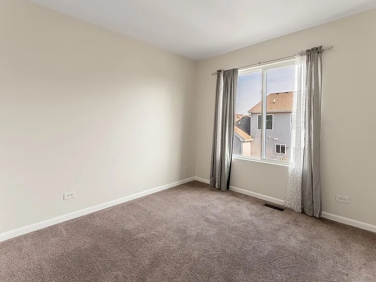 1655 Ruby Dr — Photo 10