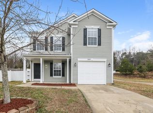 2604 Dapple Ct, Charlotte, NC 28215
