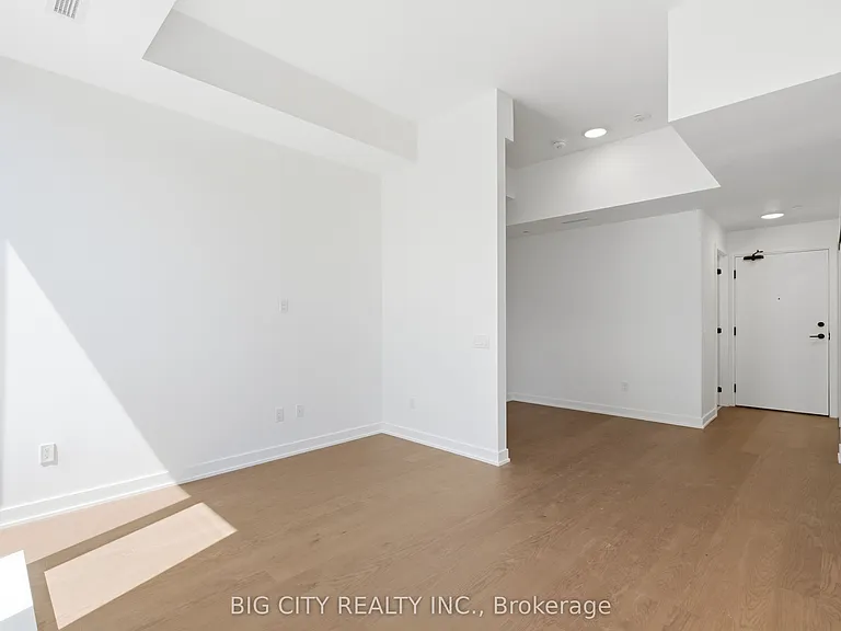 91 Montclair Ave #829 — Photo 5