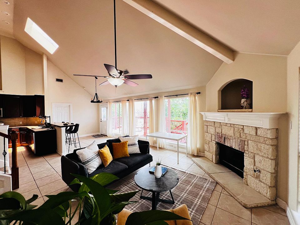 Great room / Family room