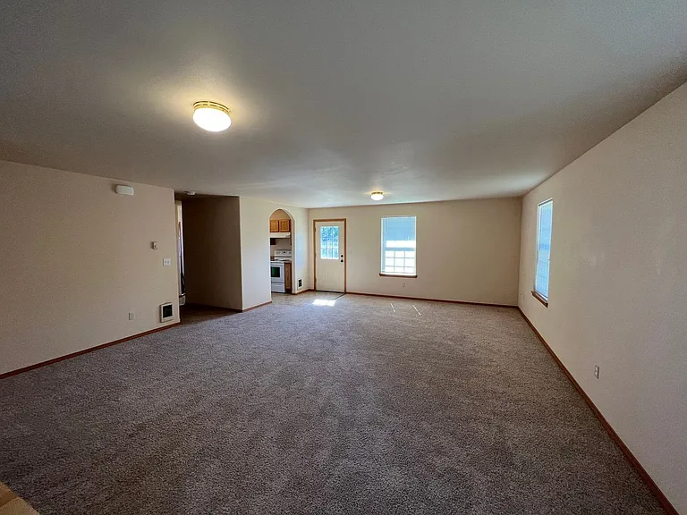 309 W Helena Ave — Photo 7