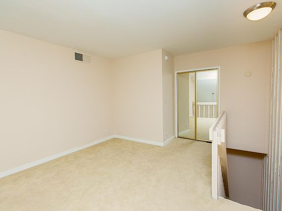 4th image of 12310 Summertime Ln