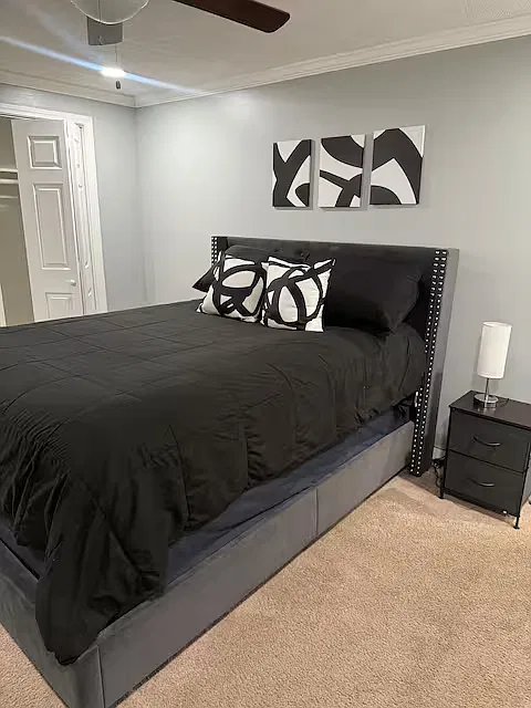 3 bed, 1394 sqft, $2,350 — Photo 4