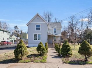 64 William St, East Hartford, CT 06108
