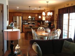 208 Carriage Ln, Sergeant Bluff, IA 51054