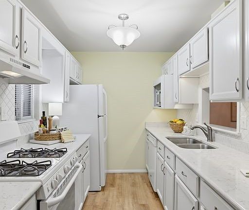4th image of 11733 N Briar Patch Dr