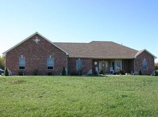 3719 Weeping Willow Ct, Waterloo, IL 62298