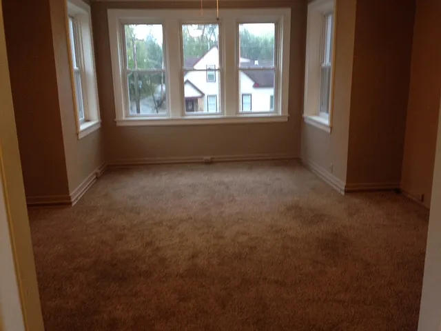 2 bed, 800 sqft, $1,400 — Photo 4