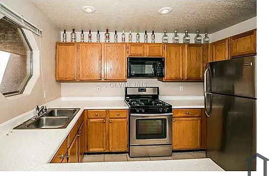 5014 S Rainbow Blvd #205 — Photo 12