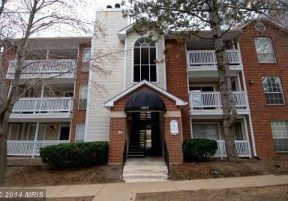 5th image of 1515 Lincoln Way APT 204B