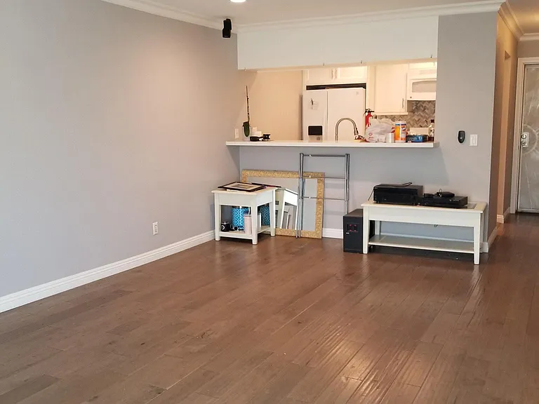 955 E 3rd St #206 — Photo 18