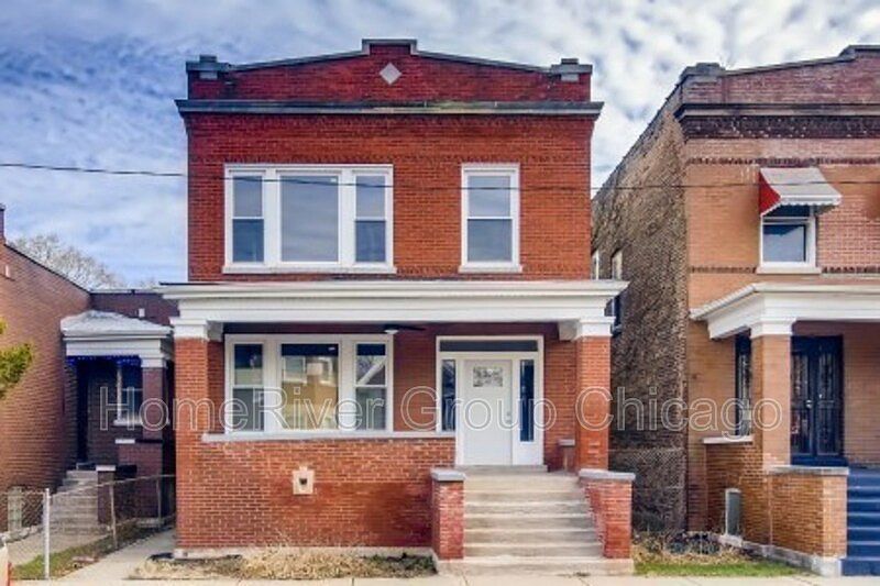 1st image of 6219 S Bishop St Unit 2