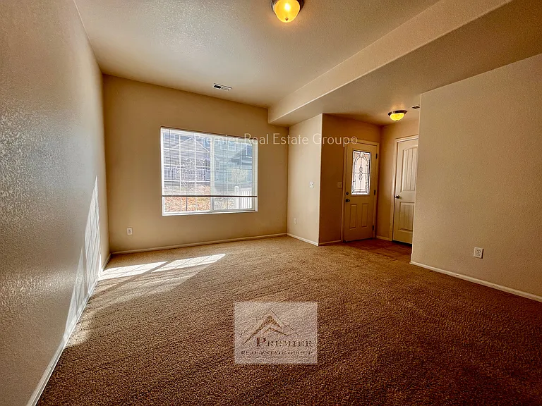 2179 Saint Claire Park Aly — Photo 6
