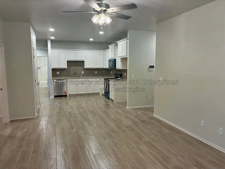 343751 E 870th Rd — Photo 6