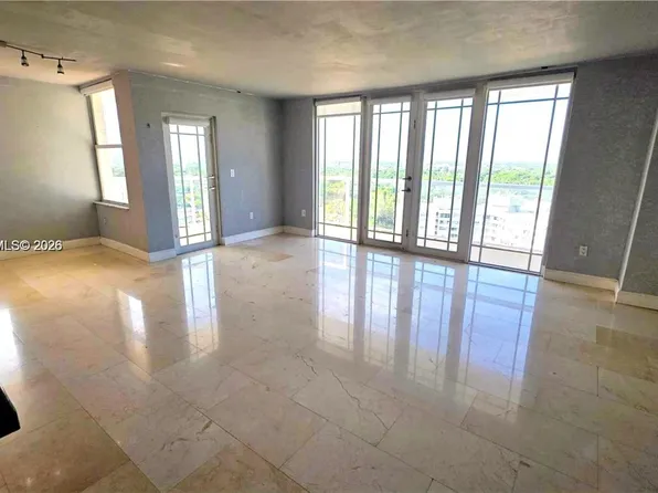 1351 NE Miami Gardens Dr #Penthouse 15e, Miami, FL 33179