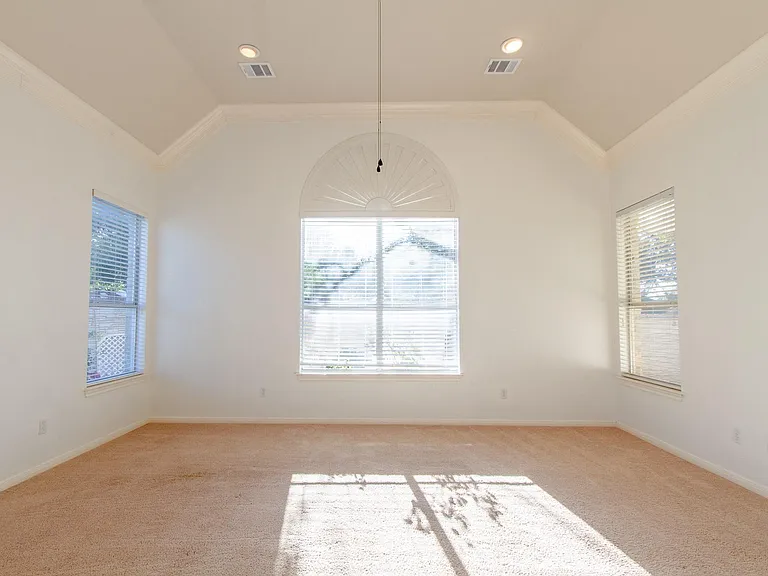 31 Lost Meadow Trl — Photo 20