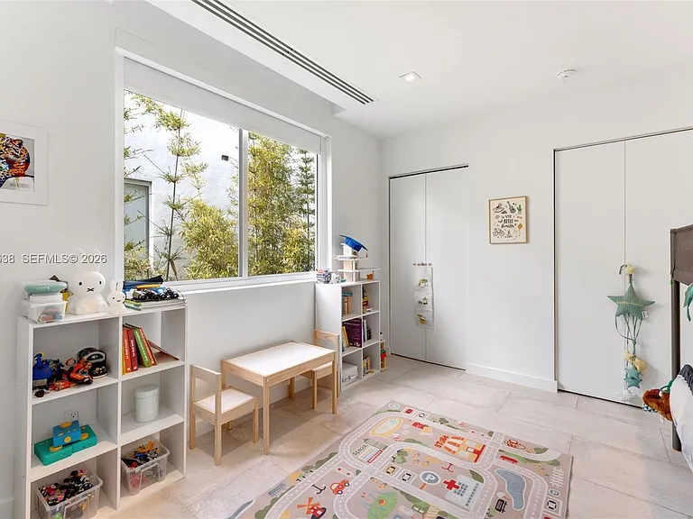 2908 Virginia St #2908 — Photo 11