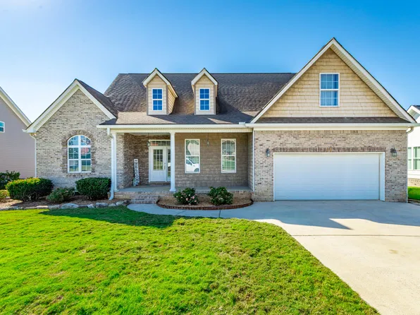 49 Fallen Leaf Dr, Chickamauga, GA 30707