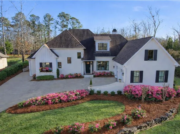 2690 Carrington Ct, Auburn, AL 36830