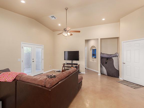 3rd image of 5907 S Alvord Place