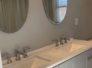 394 Rantoul St APT 3, Beverly, MA 01915