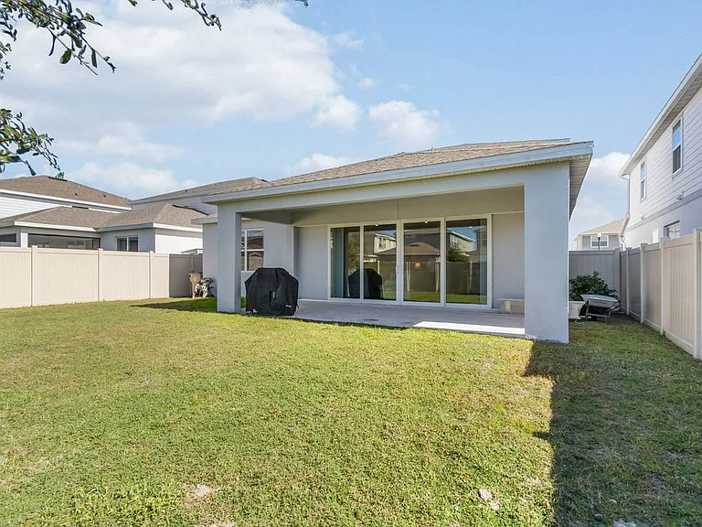 2710 Forestdale St — Photo 13