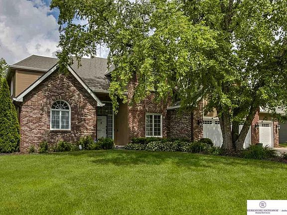 2nd image of 1913 S 182nd Cir