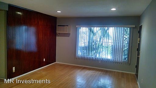 1st image of 5301 Corteen Pl