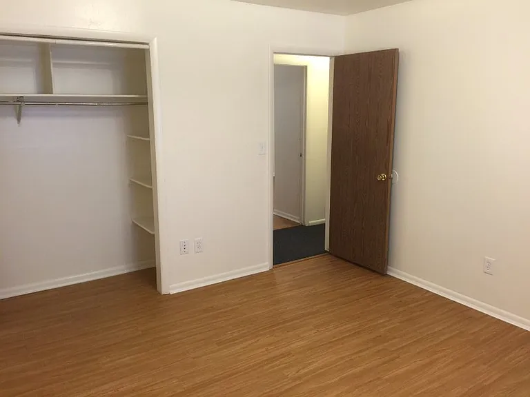1042 S Ellen Cir #1 — Photo 6