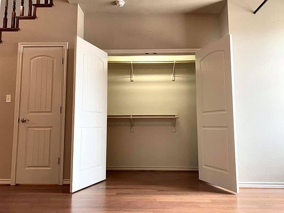 5th image of 208 N Bryan Ave APT 13