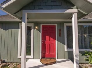 1412 Heacock Ln, Crescent City, CA 95531