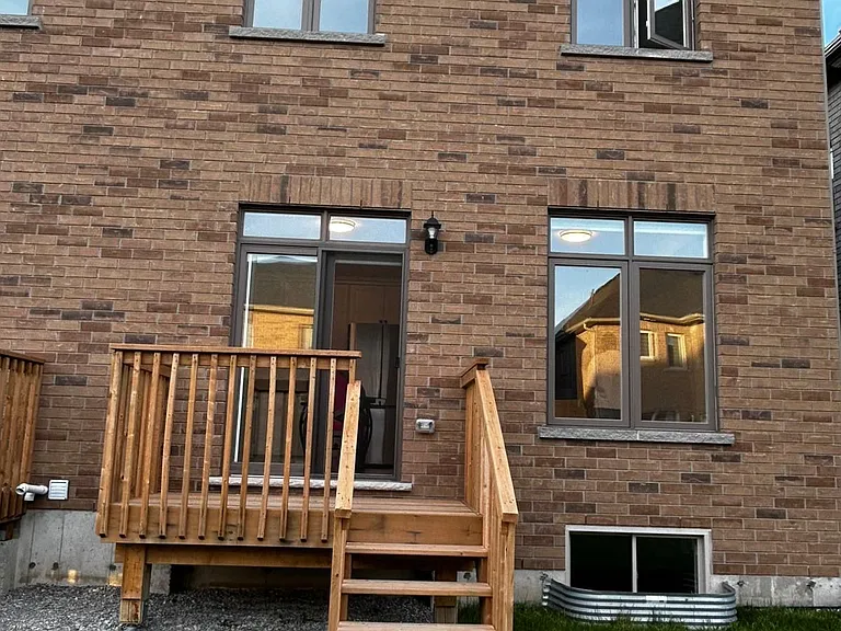 88 Sagewood Ave — Photo 4
