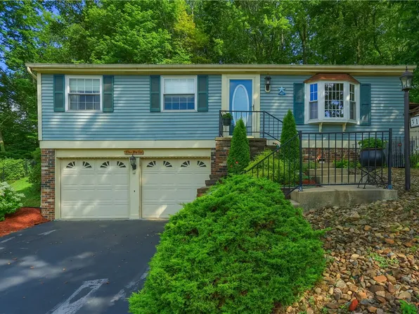 311 Moray Dr, Coraopolis, PA 15108