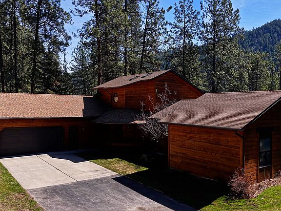 2nd image of 15050 Big Horn Rd