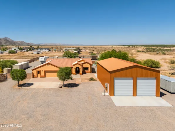6820 W MANCE Avenue, Coolidge, AZ 85128